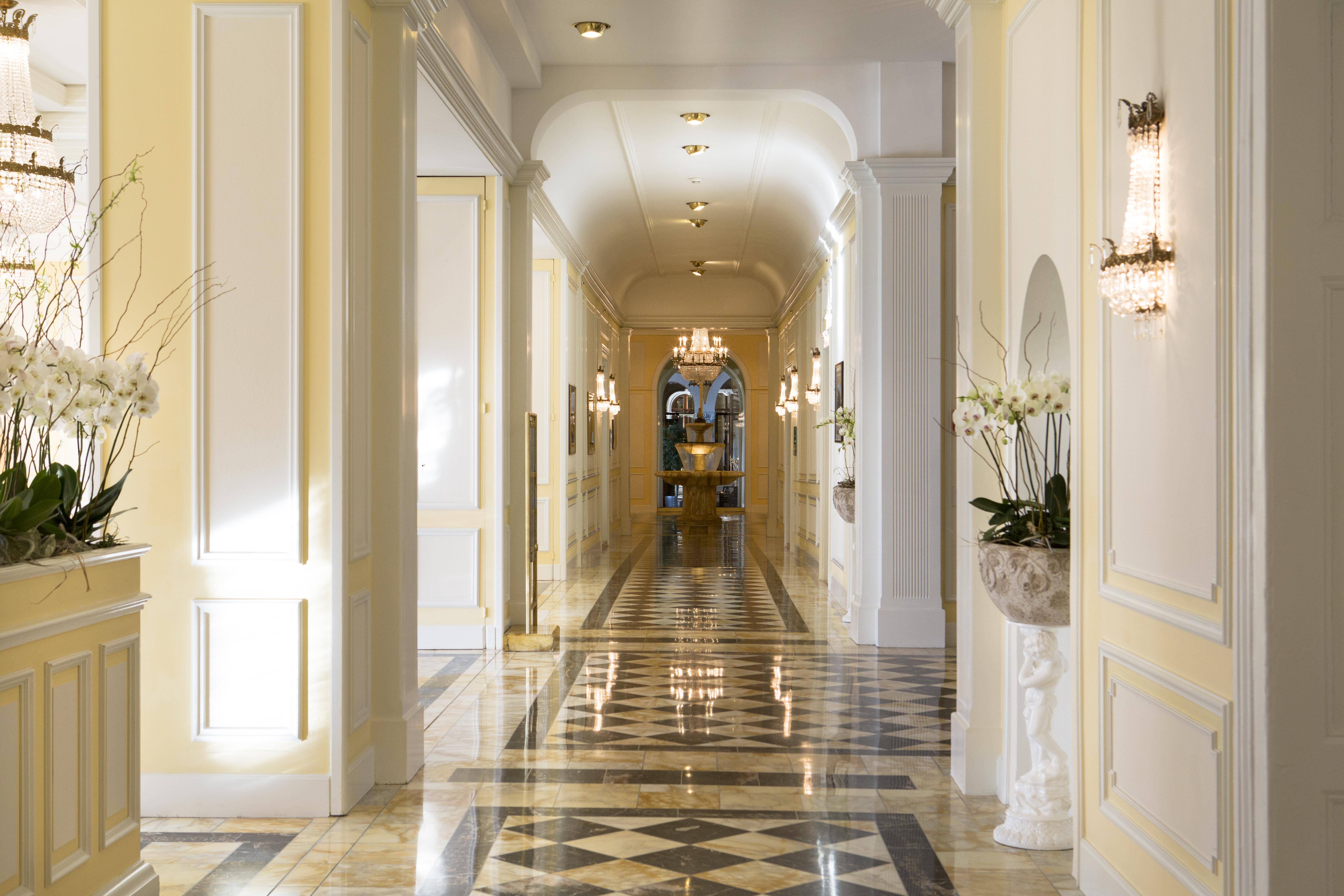 فندق إنترلاكنفي  فندق وسبا فيكتوريا يونغفراو غراند المظهر الخارجي الصورة